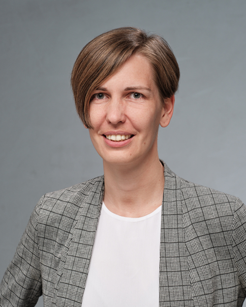 Maresa Bussa, ESU-services